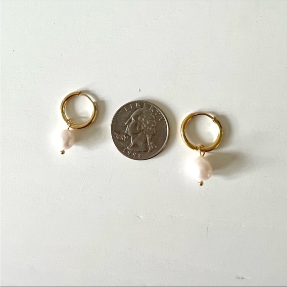 Mini Gold Huggie Hoop Pearl Earrings - Picture 3 of 3
